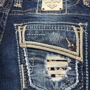 Rock Revival Men's Jeans 34×32
Distressed Straight Buckle